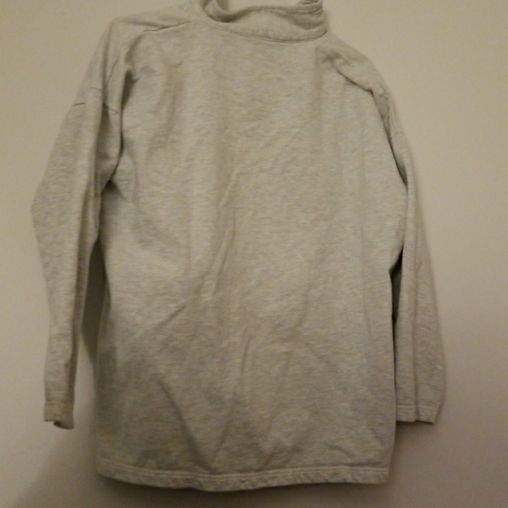 Bermuda Sweater - Picture 2 of 2